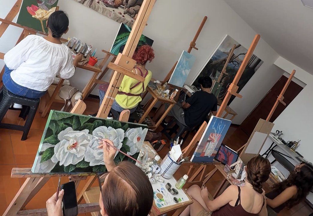 nosotros-estudio Estudio Spazio con artistas pintando